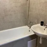 Ve Meste Pro 3 Osoby 奥斯特罗夫