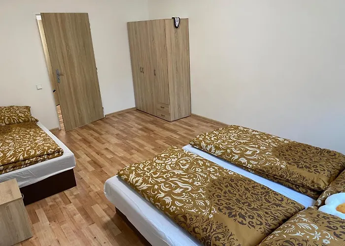 Appartement Ve Meste Pro 3 Osoby *